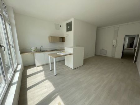 Location Appartement 2 pièces 44 m2 à Saint-Quentin - Photo 3