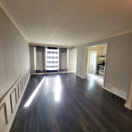 For Lease - 20 Heavitree Drive, Toronto, Ontario - Photo 2