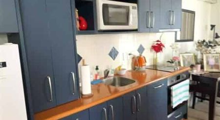 1 bedroom in East Tamaki - Photo 2