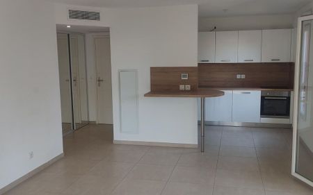 Appartement à louer 4 pièces • Mandelieu-la-Napoule - Photo 4