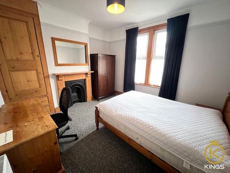 5 bedroom terraced house to rent - Photo 5