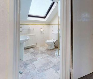 Burnside, Spital Tongues, NE2 - Photo 5