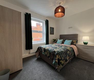 1 bedroom house of multiple occupation to rent - Photo 6