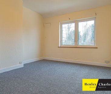 3 Bedroom Semi-Detached House For Rent - Photo 3