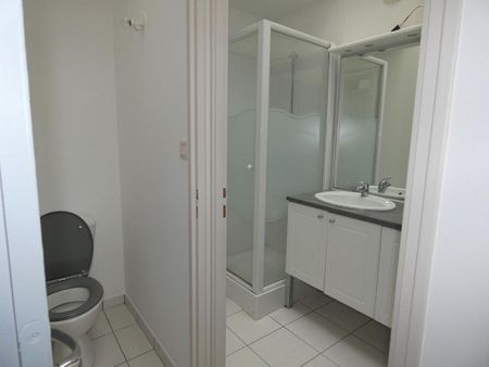 Location Appartement 2 pièces 47m² ST BRIEUC 22000 - Photo 2