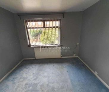 Wayne Close, Batley, WF17 - Photo 4