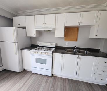 100 Marquette Avenue - 2 - Photo 3