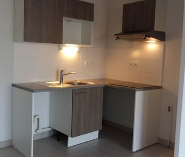 Location Appartement 3 pièces 62m² ST ORENS DE GAMEVILLE 31650 - Photo 2