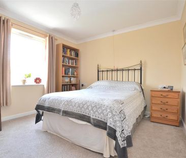 2 bedroom apartment to rent - Photo 6