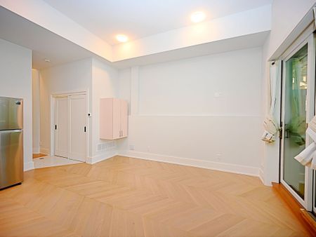 For Lease - 50B Woodlawn Avenue, Mississauga, Ontario - Photo 4