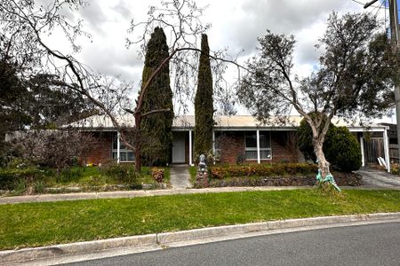 10 Pitman Court, Hampton Park VIC - Photo 5