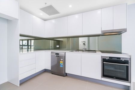 1308/12 East Street Granville - Photo 4