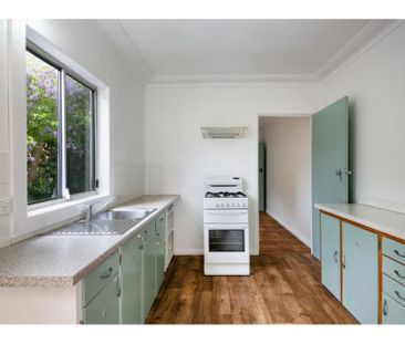 2 / 6 South Street, Wollongong, NSW 2500 - Photo 1