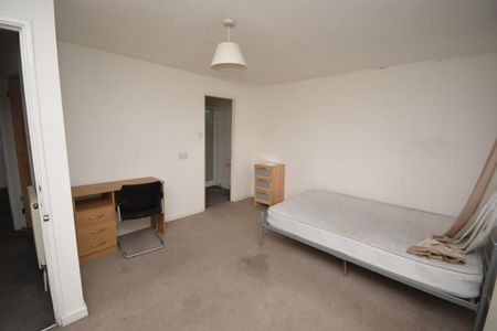 4 bedroom house to rent - Photo 3