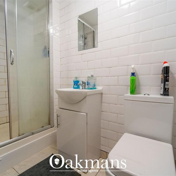 6 bedroom house to rent - Photo 1