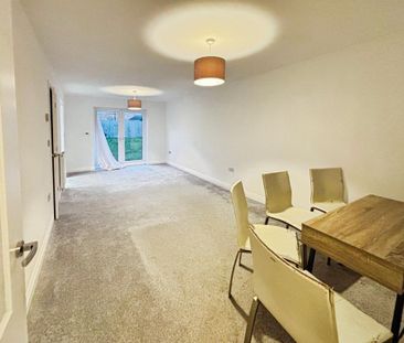 3 bedroom detached house to rent - Photo 2