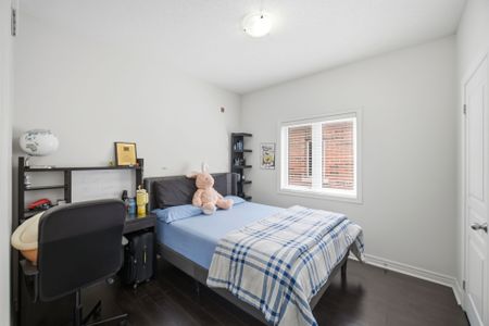For Lease - 24 Exhibition Crescent, Brampton, Ontario - Photo 5