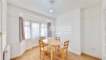 3 bedroom end of terrace house to rent - Photo 5