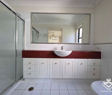 TOWNHOUSE FOR $750 PER WEEK - Photo 6