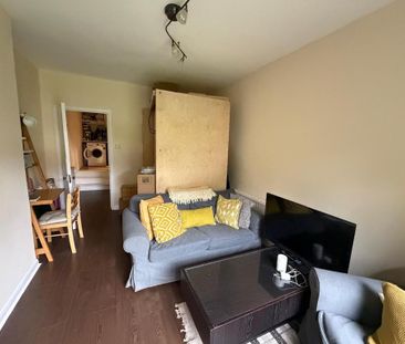 1 bedroom ground floor flat to rent - Photo 1
