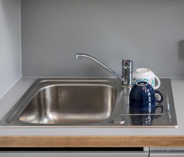 1 bedroom private hall to rent - Photo 6