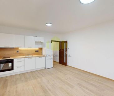 Pronájem bytu 1+kk 36 m2 - Fotografie 5