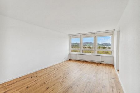 Charmante 1.5-Zimmer-Wohnung mit Balkon und Top-Anbindung - Foto 4