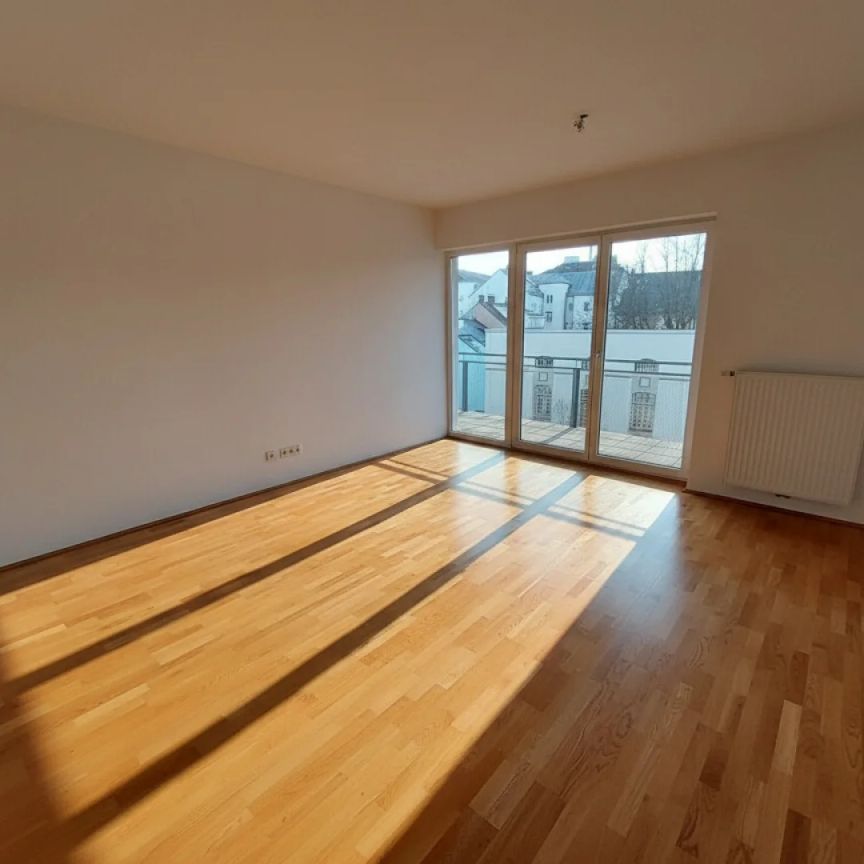 Elegante 2-Zimmer Wohnung mit großem Balkon in der Bürgerstraße - Photo 1