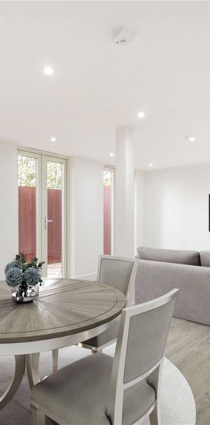 Greenwich High Road, Greenwich, SE10, London - Photo 1