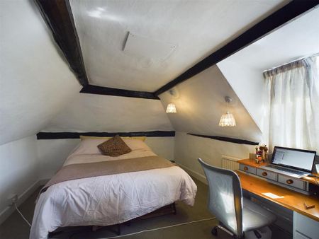 3 bedroom maisonette to rent - Photo 4