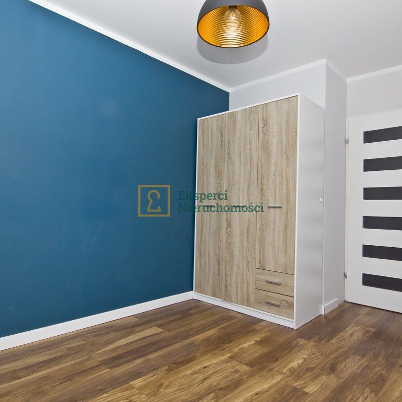 Mieszkanie 3 pokojowe , strych ,parking-ul.Lwowska - Zdjęcie 1