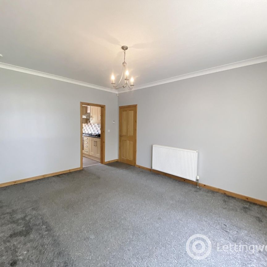 4 Bedroom Semi-Detached Bungalow to Rent - Photo 1