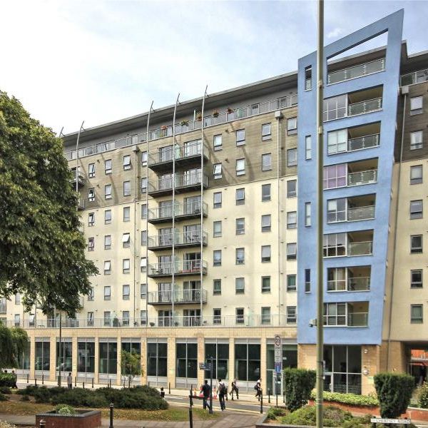 Church Street East, Woking, Surrey, GU21 - Photo 1