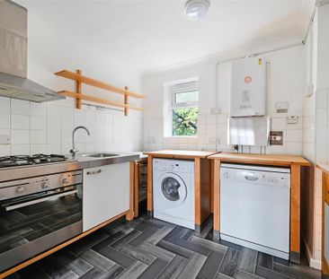 2 bedroom flat to rent - Photo 6