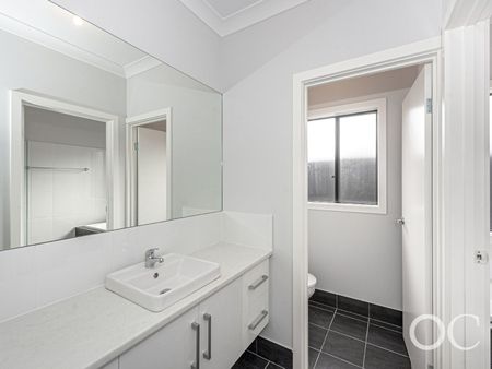 Open the Door To Spacious, Modern Family Living - Photo 3