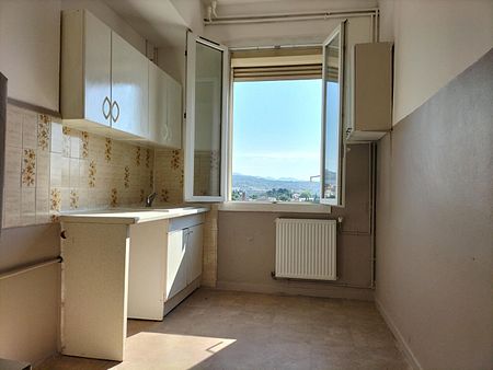 Appartement 2 pièces 39m2 MARSEILLE 15EME 595 euros - Photo 4