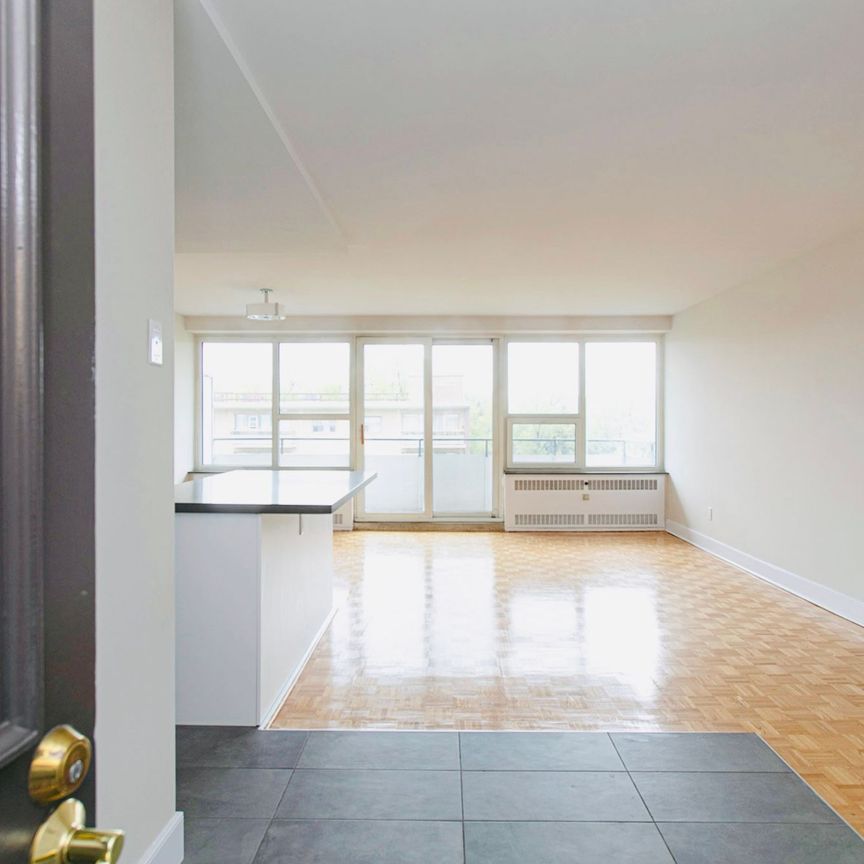 For Lease - 10 Shallmar Boulevard Unit# 509, Toronto, Ontario - Photo 1