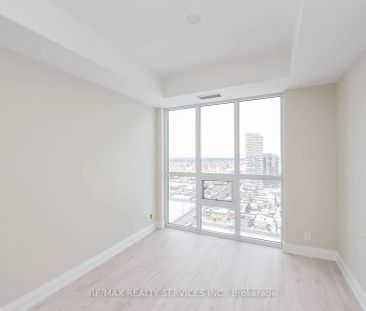 15 Lynch Street #2103 - Photo 6