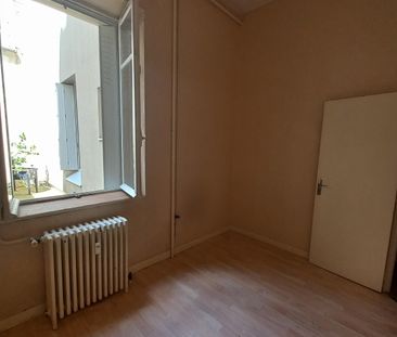 Appartement T3 en plein centre ville de Nevers - Photo 5