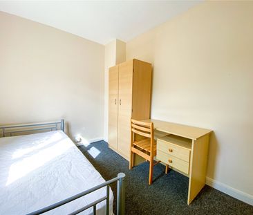 5 bedroom semi-detached house to rent - Photo 1