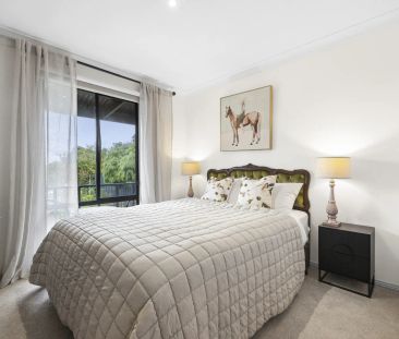 Stunning Renovated cottage - Photo 4
