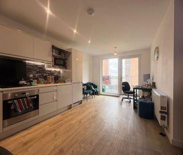 1 bedroom flat to rent - Photo 1