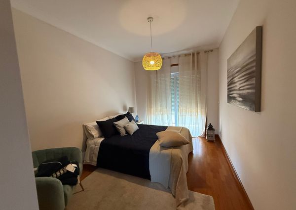 T2 na 1º linha da Praia da Barra com terraço vista mar!