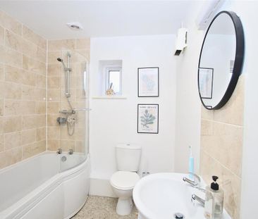 1 bedroom cottage to rent - Photo 5