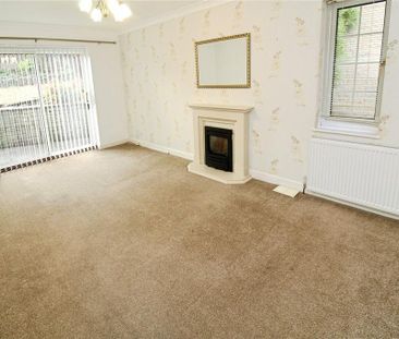 2 bedroom bungalow to rent - Photo 1