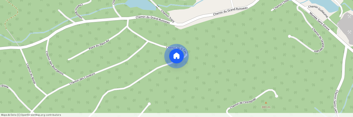 821 Ch. des Pins O., Saint-Sauveur (, Laurentides, ), J0R1R2