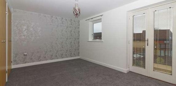 Wolverton Mill - Refurbished Double Bed. Bath Home With Garage!, MK12 - Photo 2