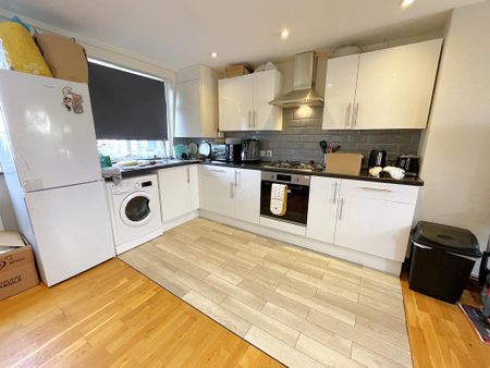 1 bedroom flat to rent - Photo 3