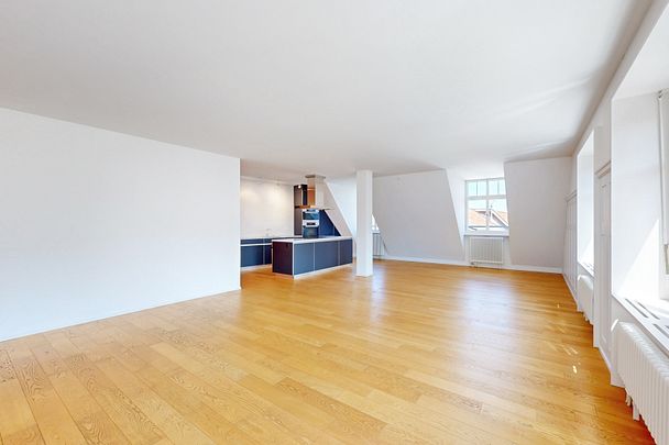 Tolle Maisonettewohnung mitten im Zentrum - Photo 1