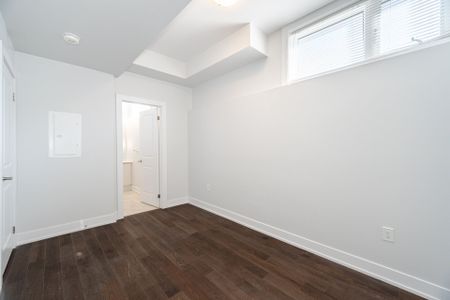 For Lease - 9560 Islington Avenue Unit# L109, Vaughan, Ontario - Photo 5